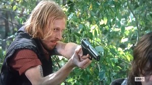 twd s6e15 dwight shoots daryl