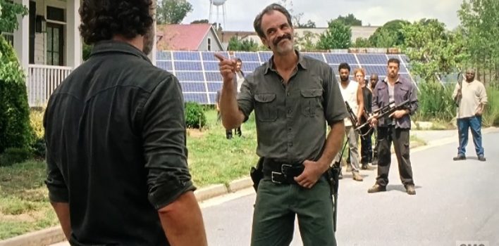 The Walking Dead S7E09: Rock in the Road